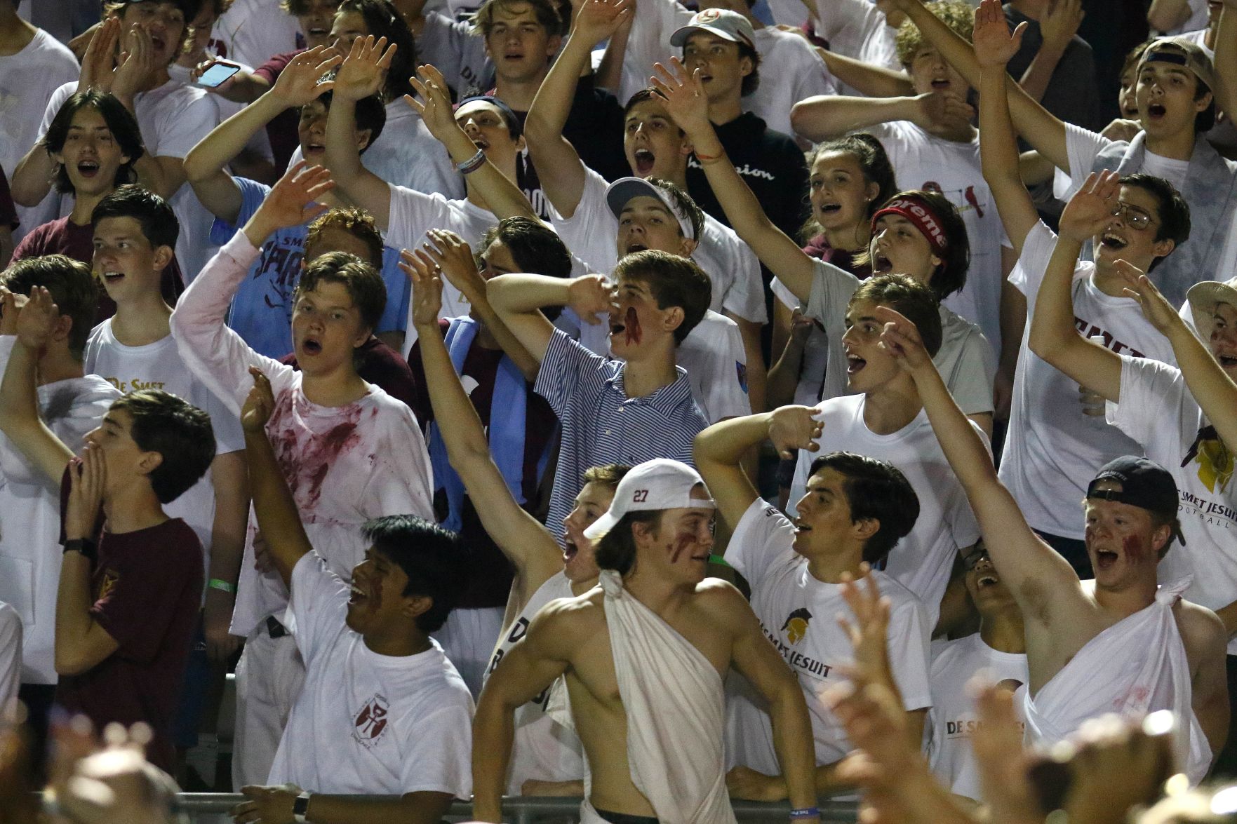 De Smet at CBC Football